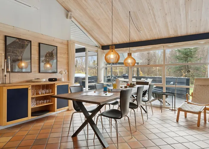 Cozy In With Kitchen Ålbæk